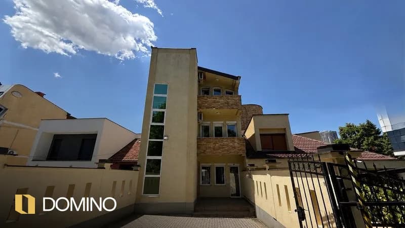 Shtëpi me qira 350m² në lagjen Dardania, Prishtinë