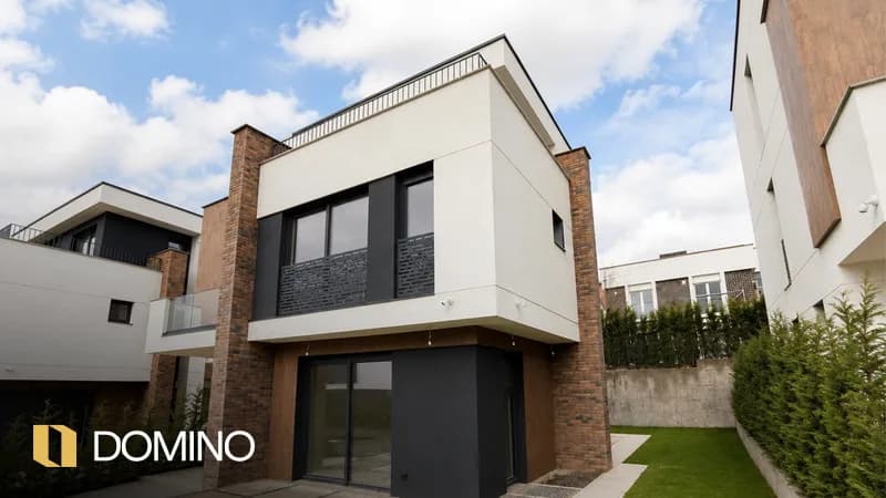 House for sale 280m² in City Home neighborhood, Prishtina