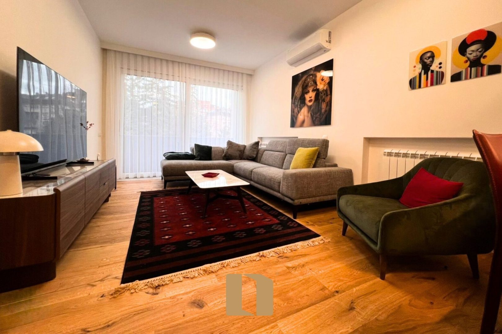 BANESË ME QIRA – QENDËR | 90 M²