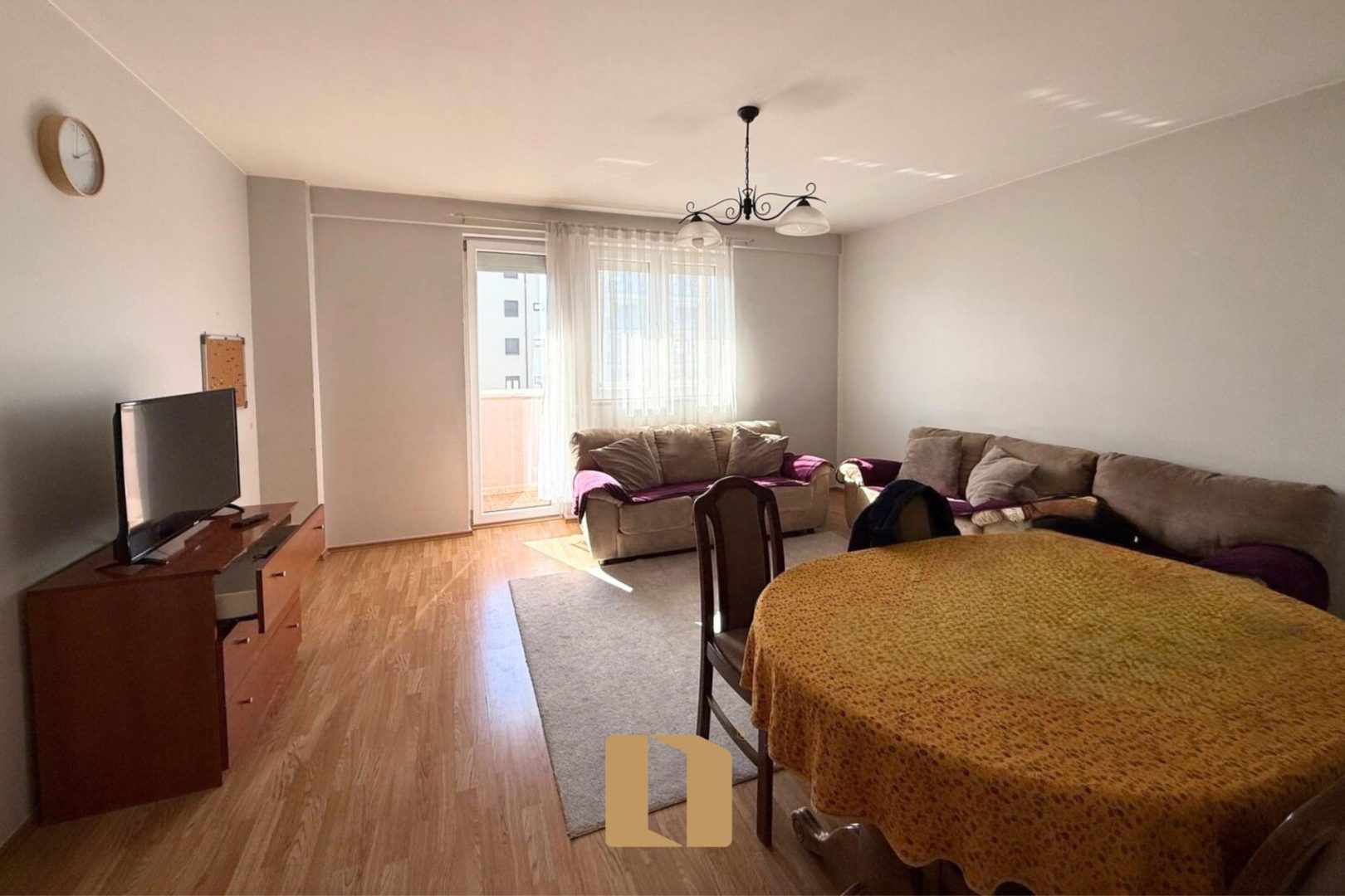 BANESË NË SHITJE – FUSHË KOSOVË | 74 m²