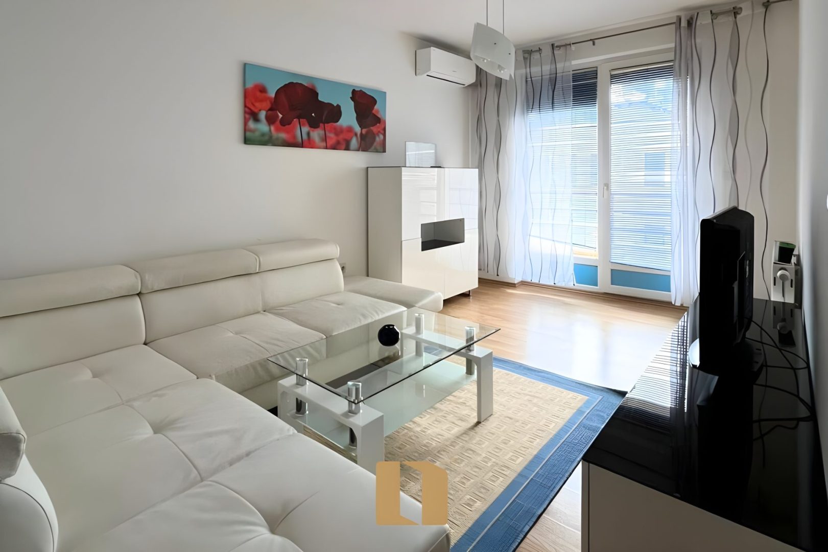 BANESË ME QIRA NË LAGJEN E MUHAXHERËVE | 58M2