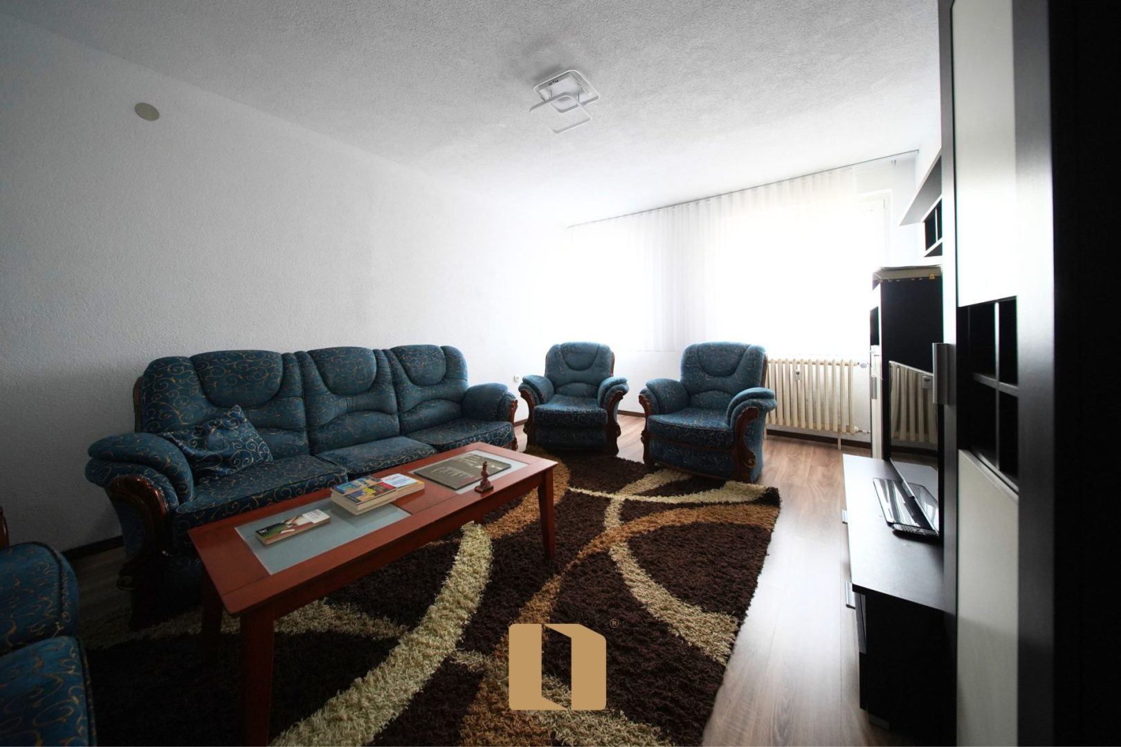 BANESË ME QIRA NË SANTE