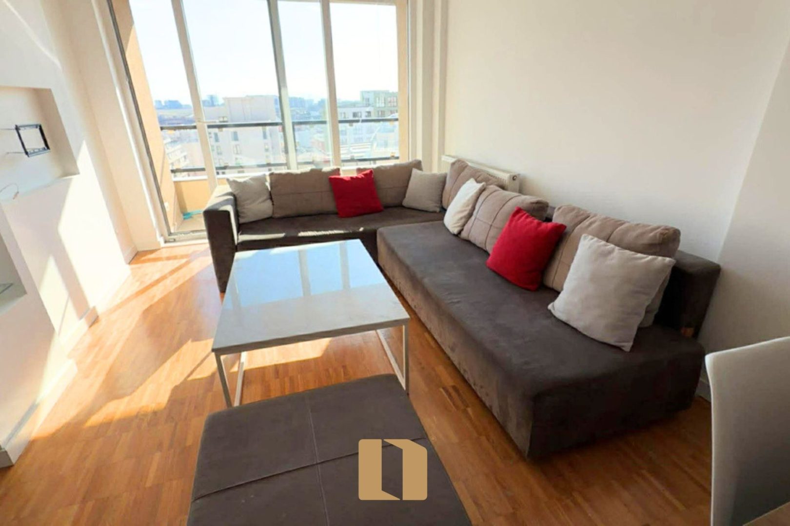 BANESË NË SHITJE – RRUGA C – 84.14M²