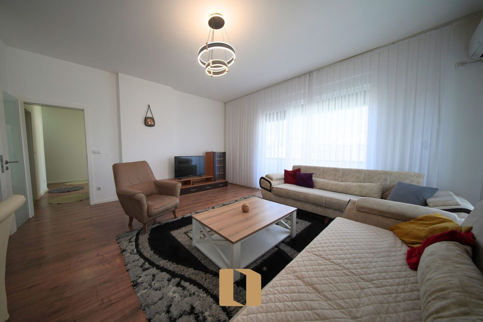 BANESË ME QIRA NË RRUGËN C – 85M²