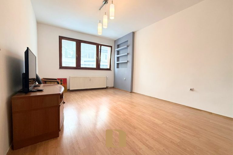 ZYRË ME QIRA NË PEJTON – 91m²