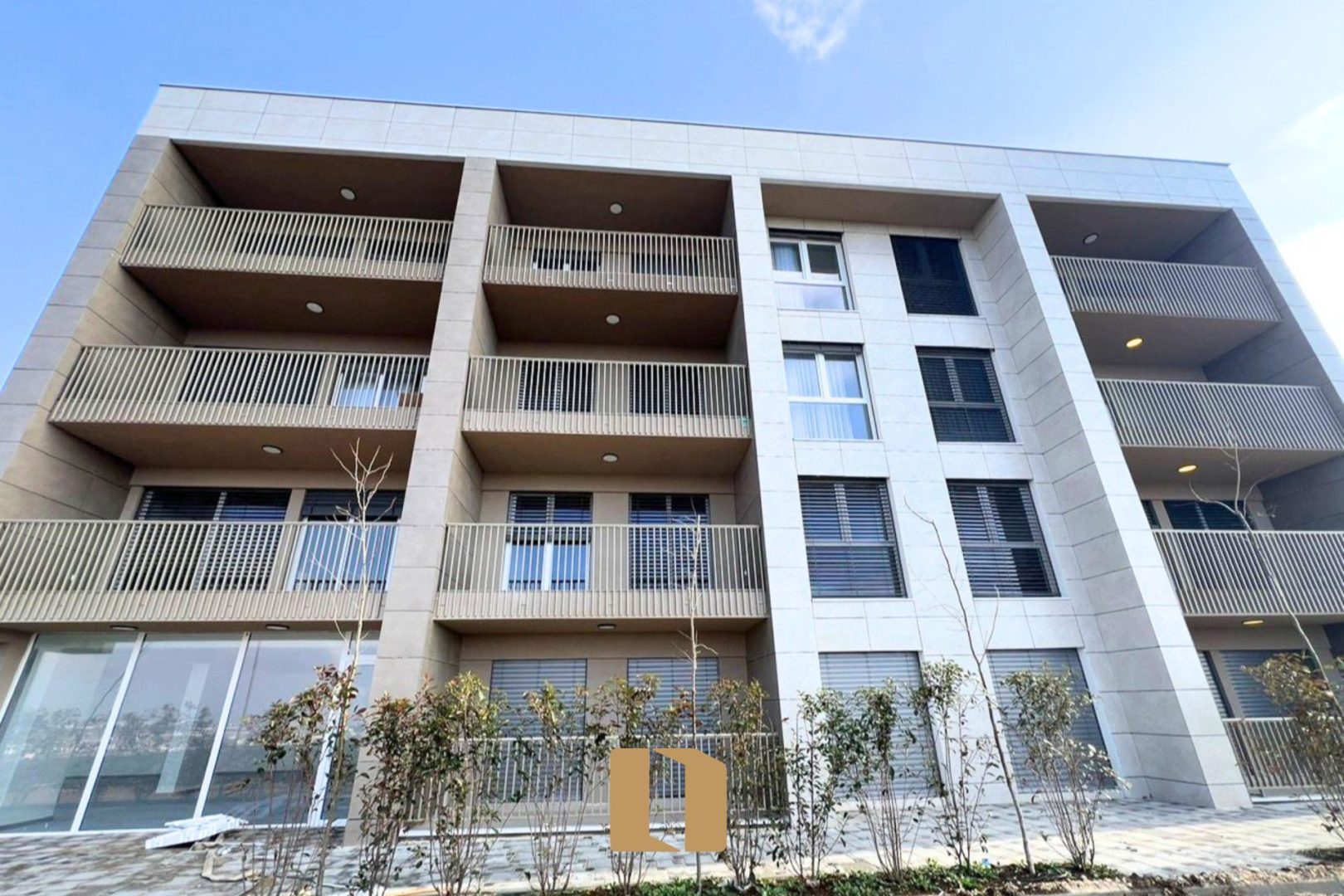 BANESË NË SHITJE NË ARBËRI – 78M²